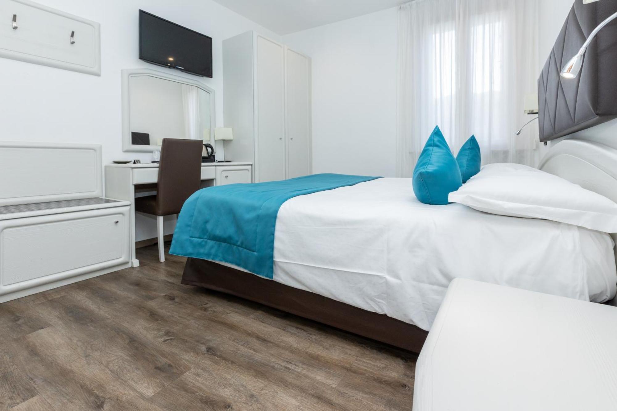 Albergo Cappello E Cadore Belluno Zewnętrze zdjęcie