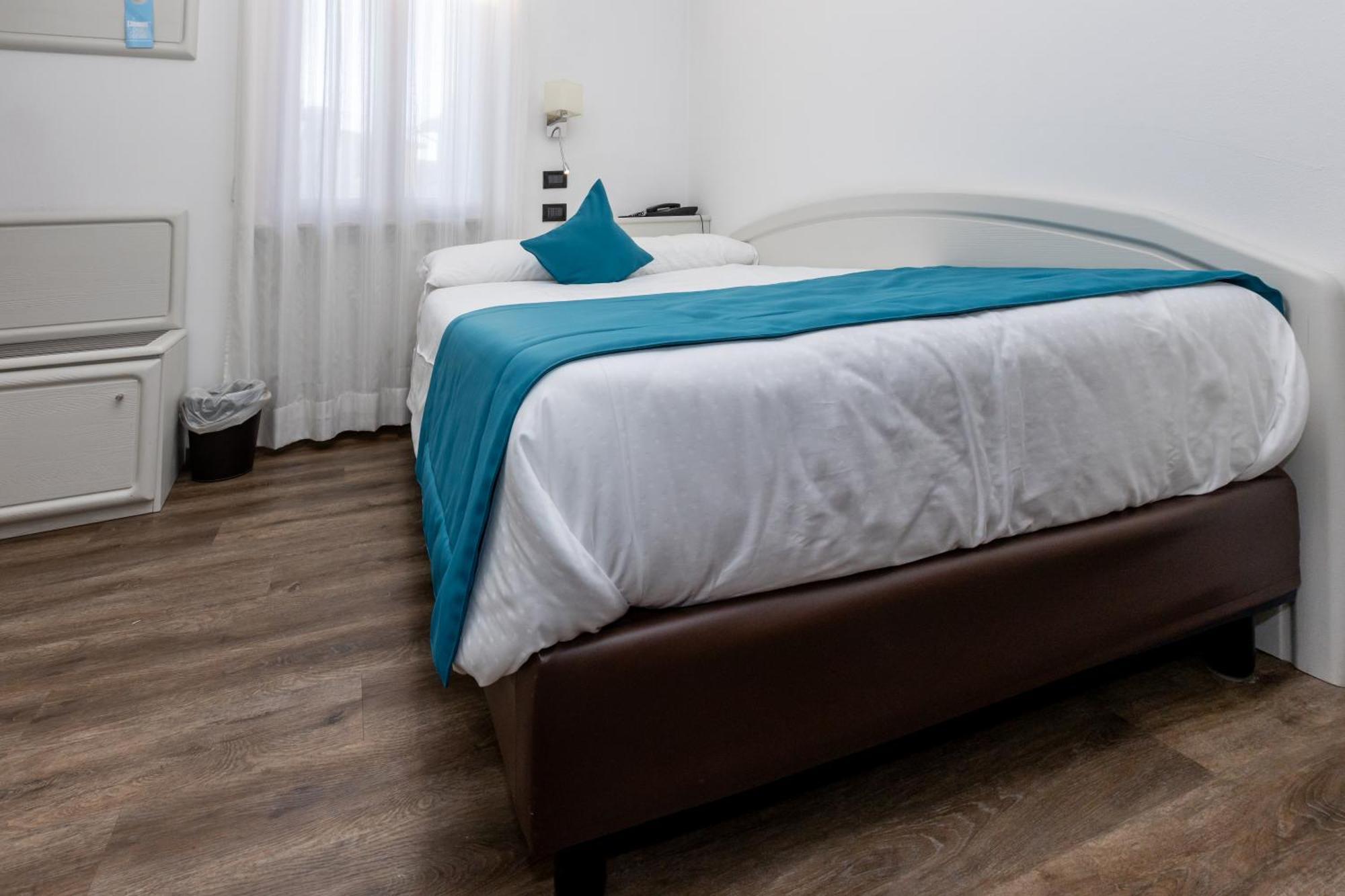 Albergo Cappello E Cadore Belluno Zewnętrze zdjęcie